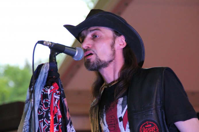 Koncert w amfiteatrze zespołu HIGHWAY